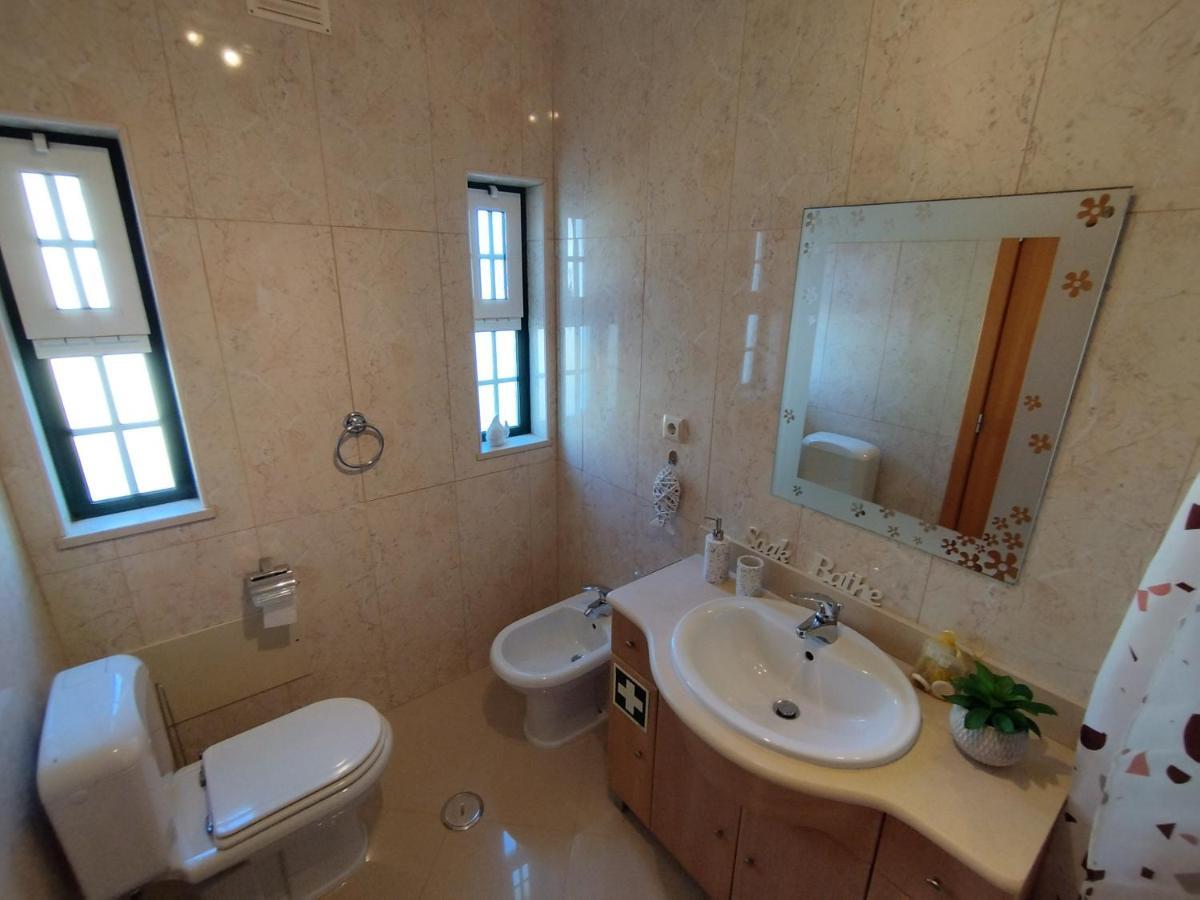 1D Areias De Porches, Pool & A/C - Casas & Papeis Leilighet Armação de Pêra Eksteriør bilde